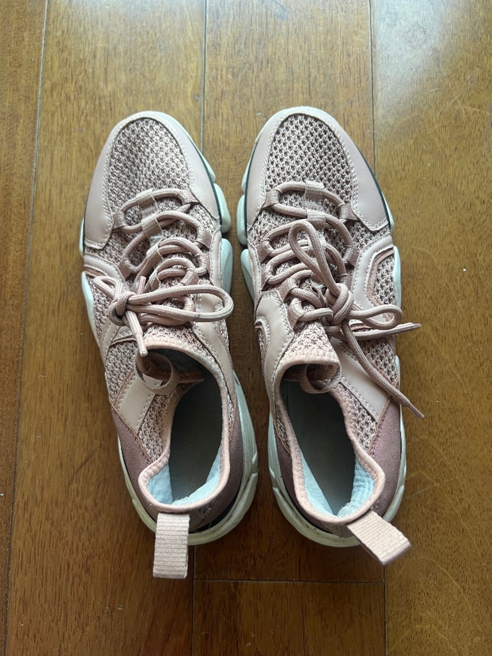Zara sneakers US 9.5